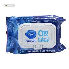 دستمال مرطوب پاک کننده آرایش دافی مدل Q10 (طرح میوه بلوبری) بسته ۵۰ عددی