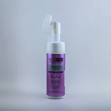 فوم شستشوی صورت فیس دوکس مدل پیگمازوم حجم ۱۵۰ میلی لیتر ضد لک