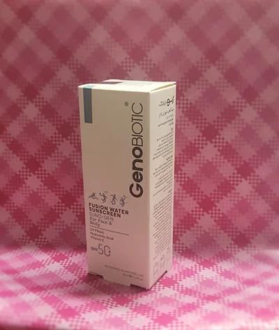 کرم ضد آفتاب فیوژن واتر ژنوبایوتیک 30 میلی لیتر Geno Biotic Fusion Water Sunscreen 30 ml
